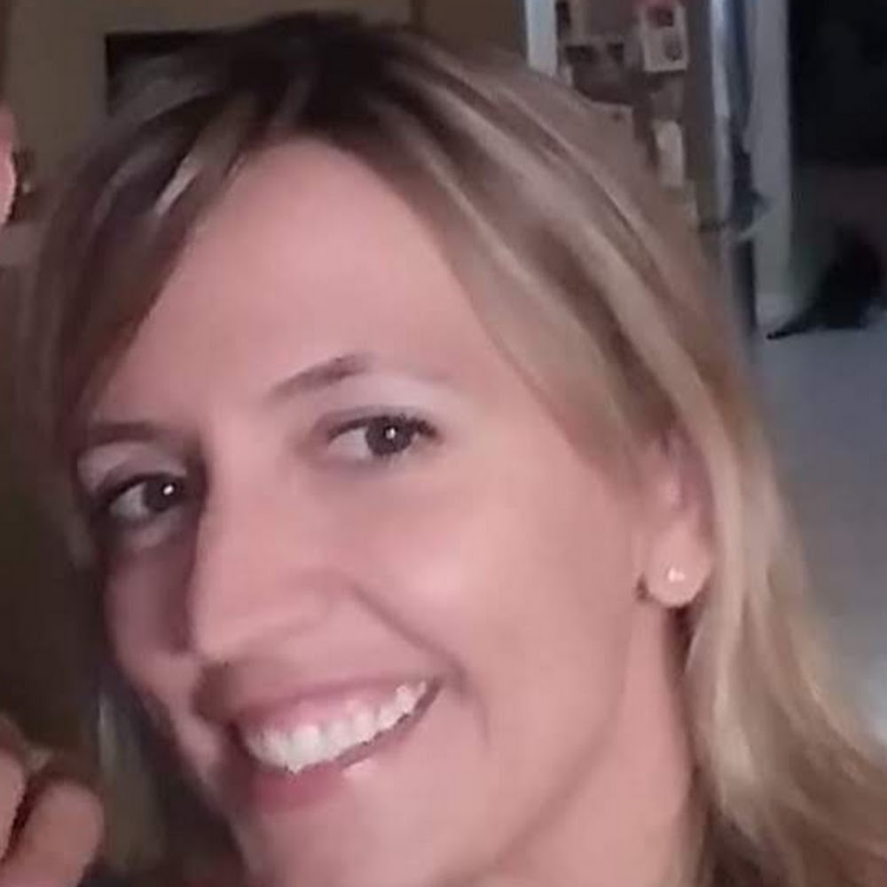 Meet your Posher, Sabrina